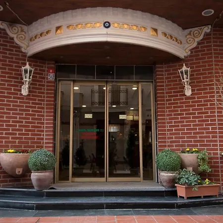 兰宝石酒店 酒店