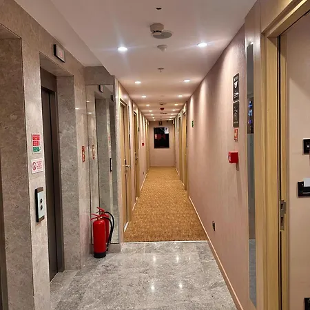 Hotel Sapphire 4*