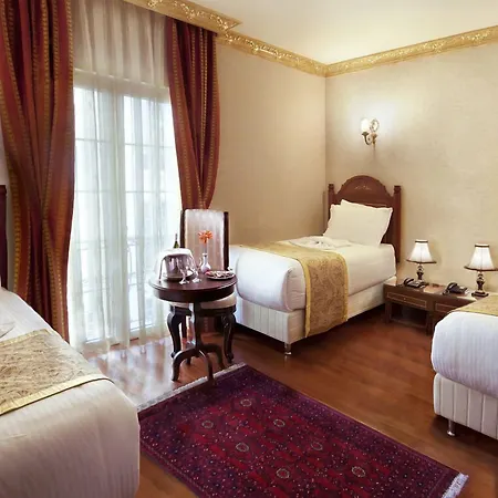 Sapphire Hotel