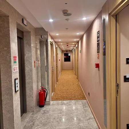 Hotel Sapphire 4*