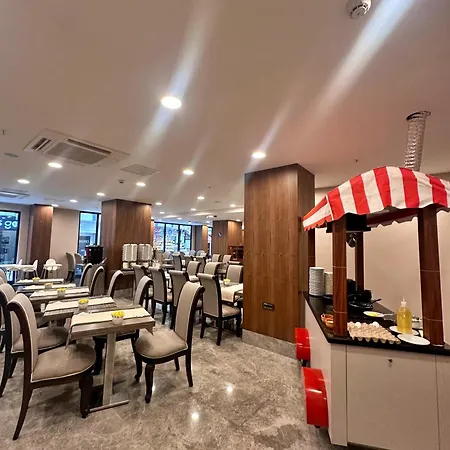 Ξενοδοχείο Sapphire 4*