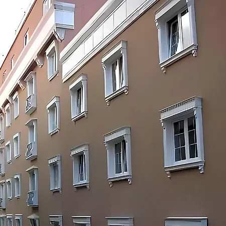 Sapphire Hotel 4*