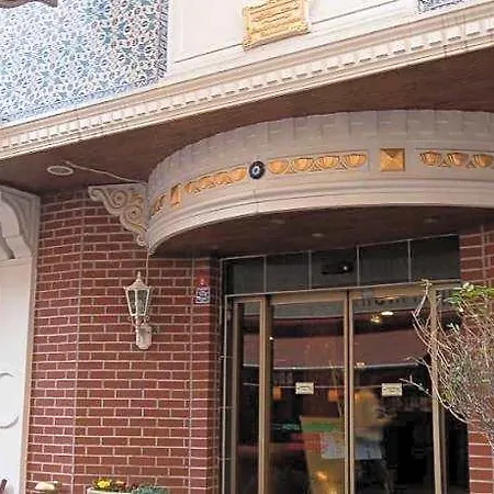 Sapphire Hotel