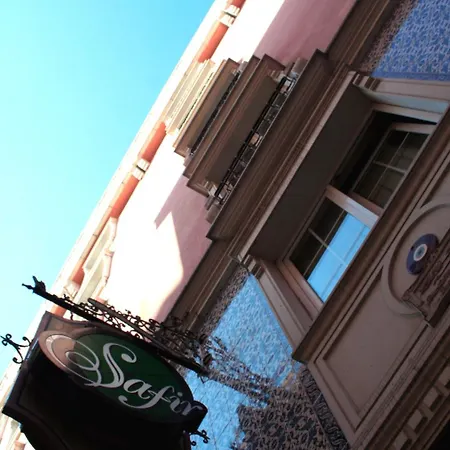 Отель Sapphire 4*